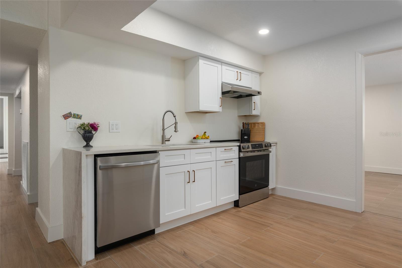 LAKEWOOD ESTATES SEC D - Residential