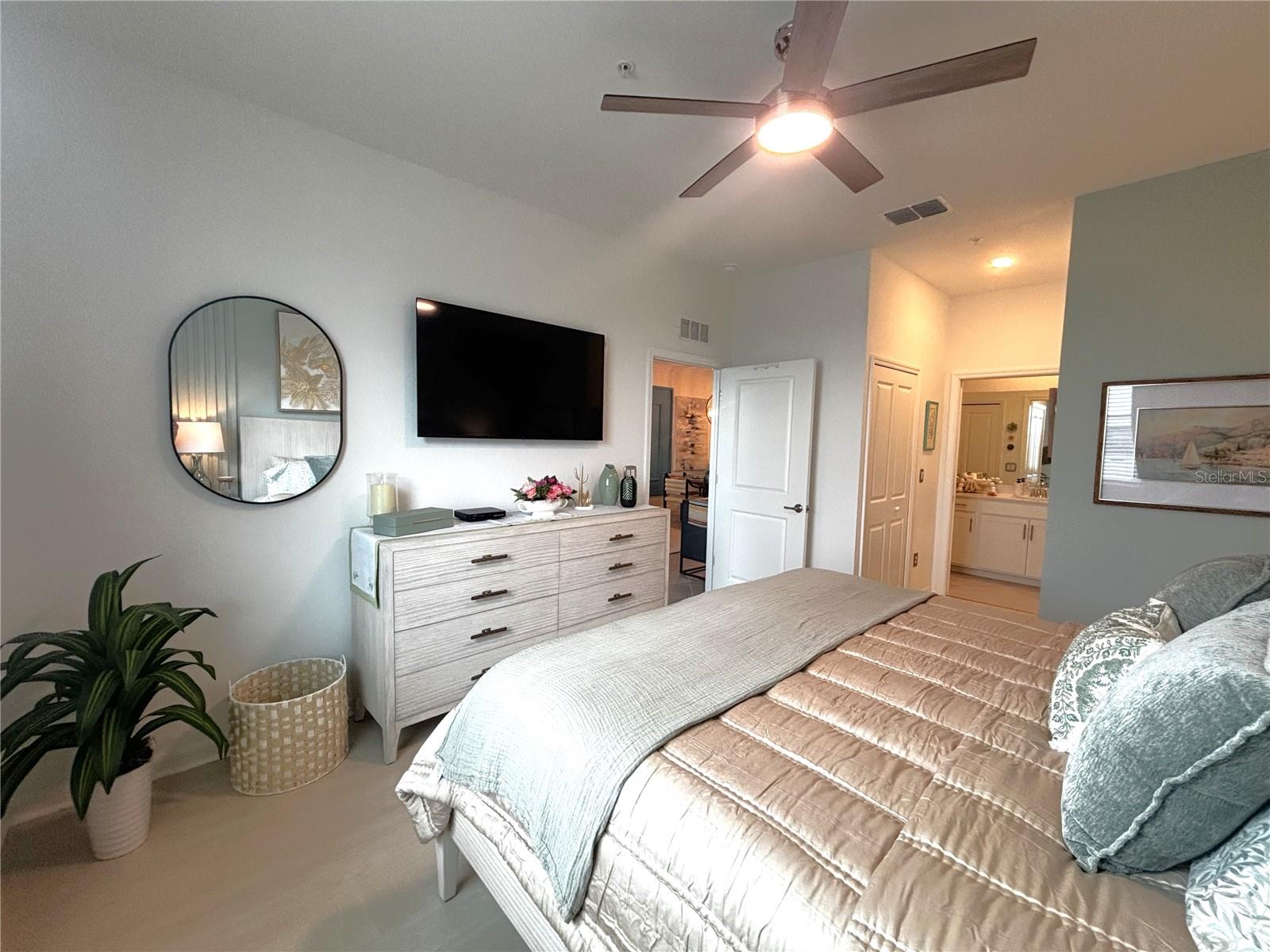 WELLEN PARK GOLF & COUNTRY CLUB - Residential Lease