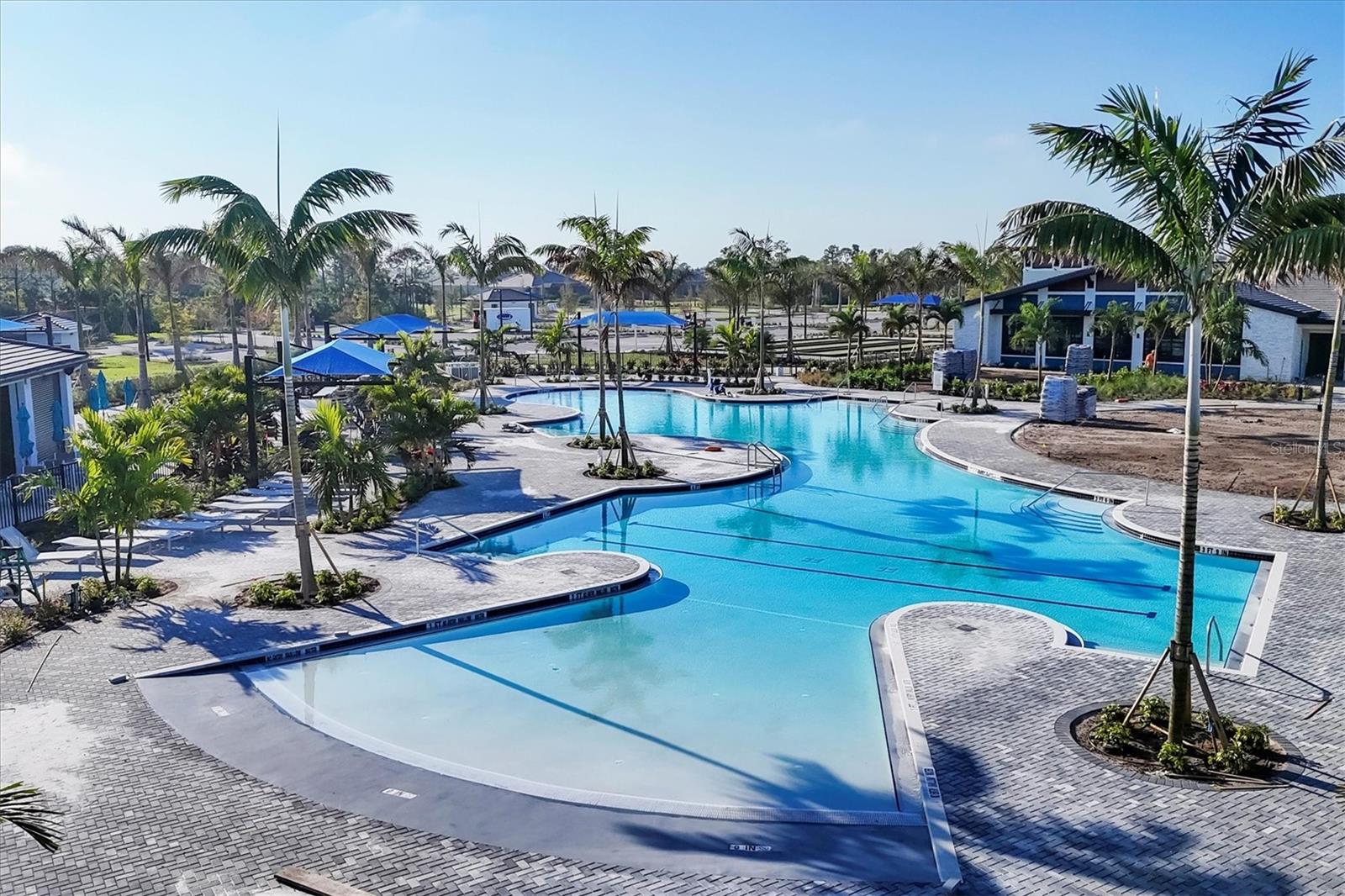 WELLEN PARK GOLF & COUNTRY CLUB - Residential Lease