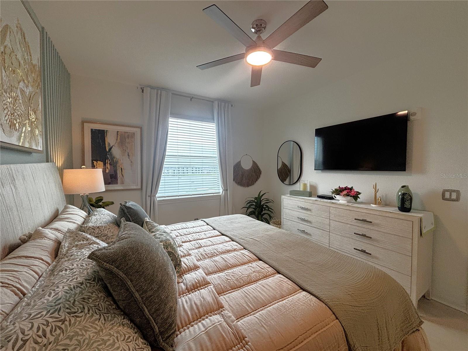 WELLEN PARK GOLF & COUNTRY CLUB - Residential Lease