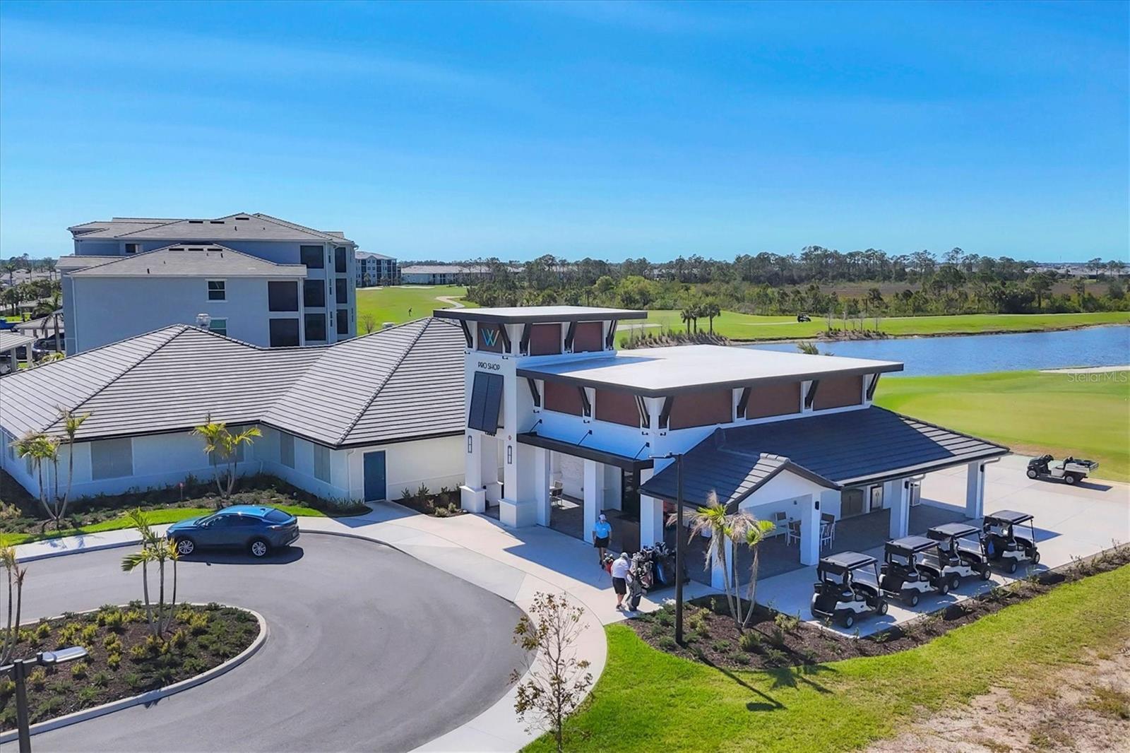 WELLEN PARK GOLF & COUNTRY CLUB - Residential Lease