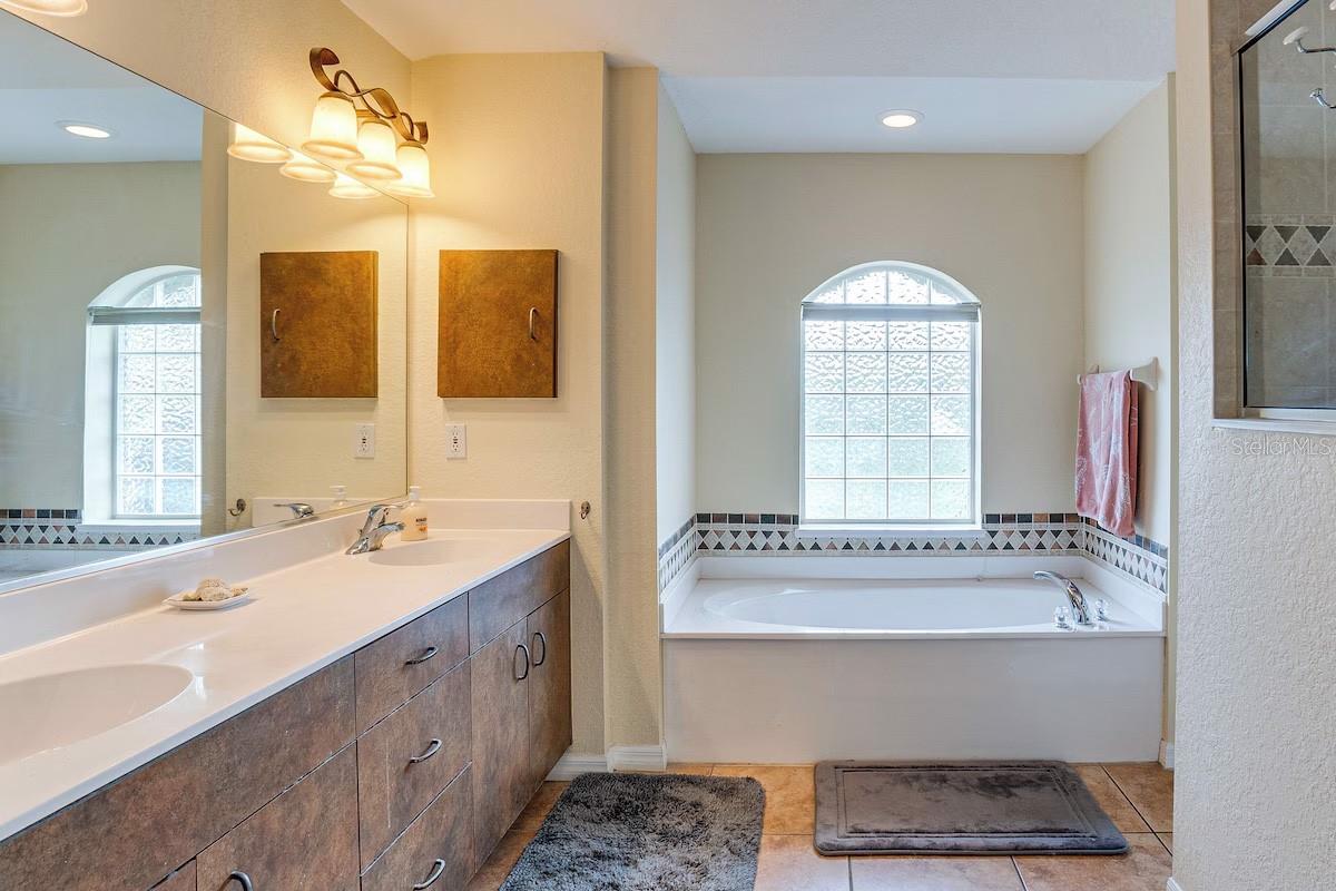 ROTONDA WEST PINE VALLEY - Residential