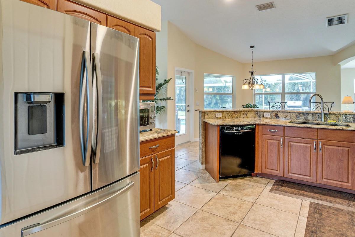 ROTONDA WEST PINE VALLEY - Residential