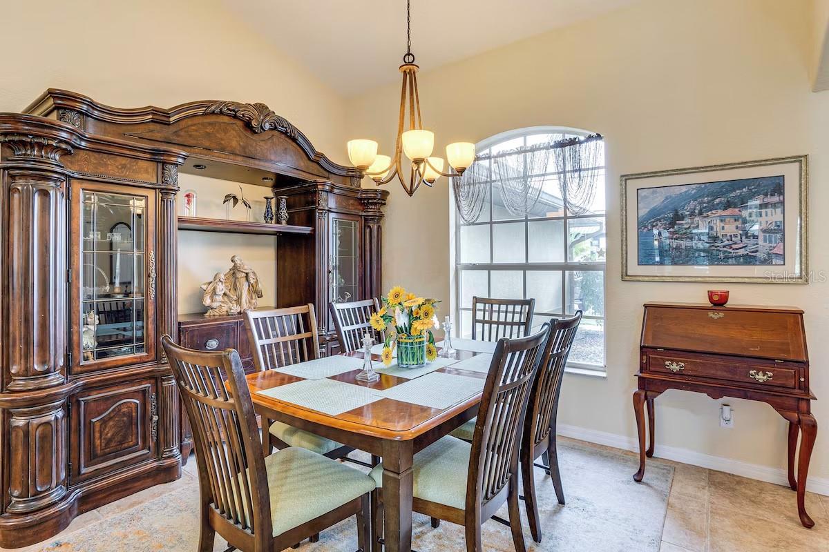 ROTONDA WEST PINE VALLEY - Residential