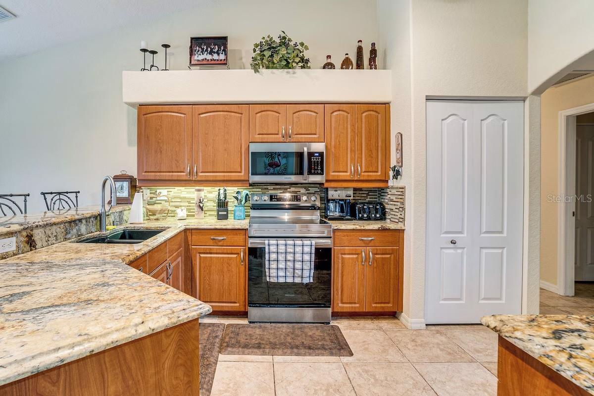 ROTONDA WEST PINE VALLEY - Residential