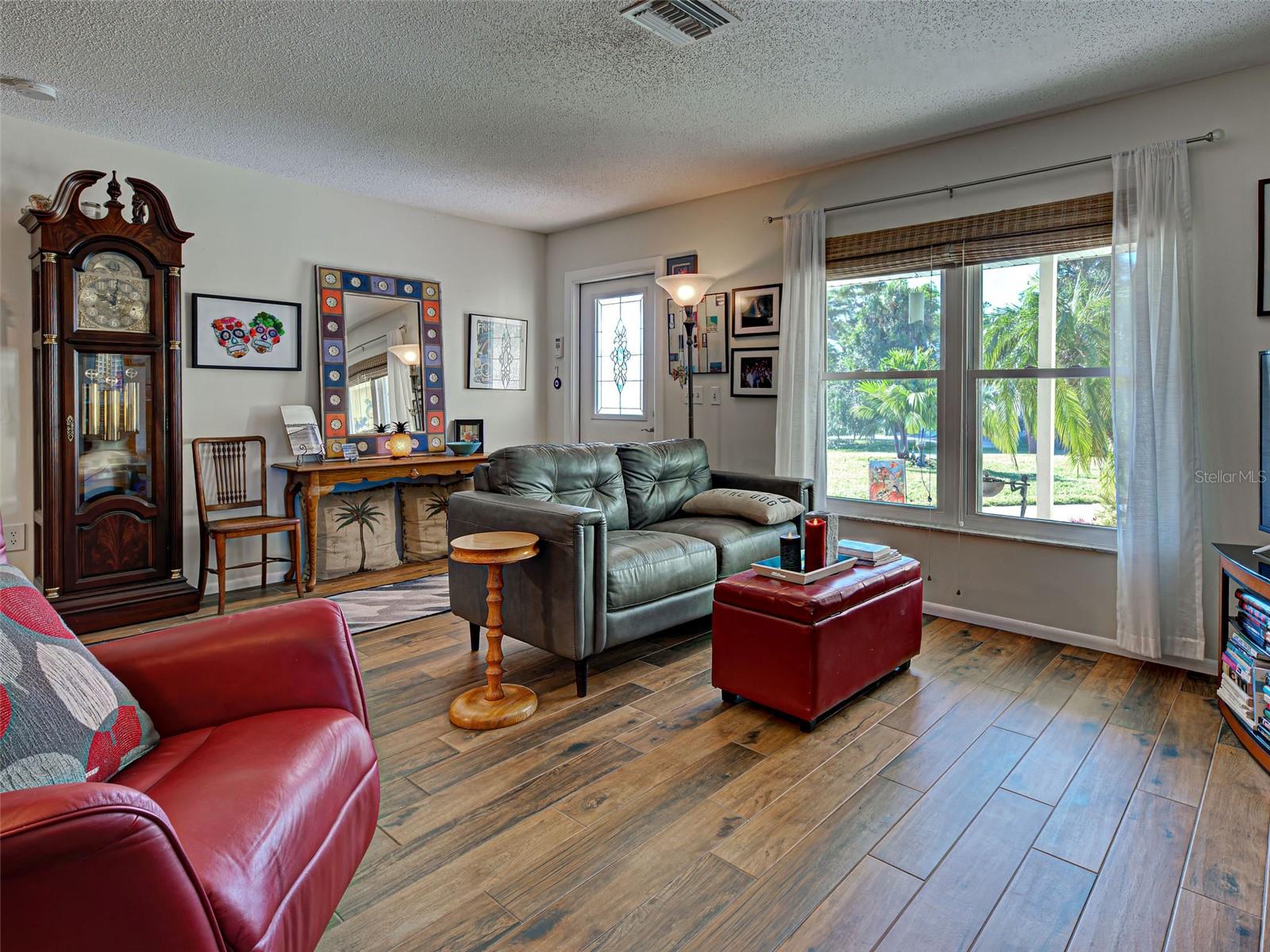 BAYVIEW GARDENS - Residential