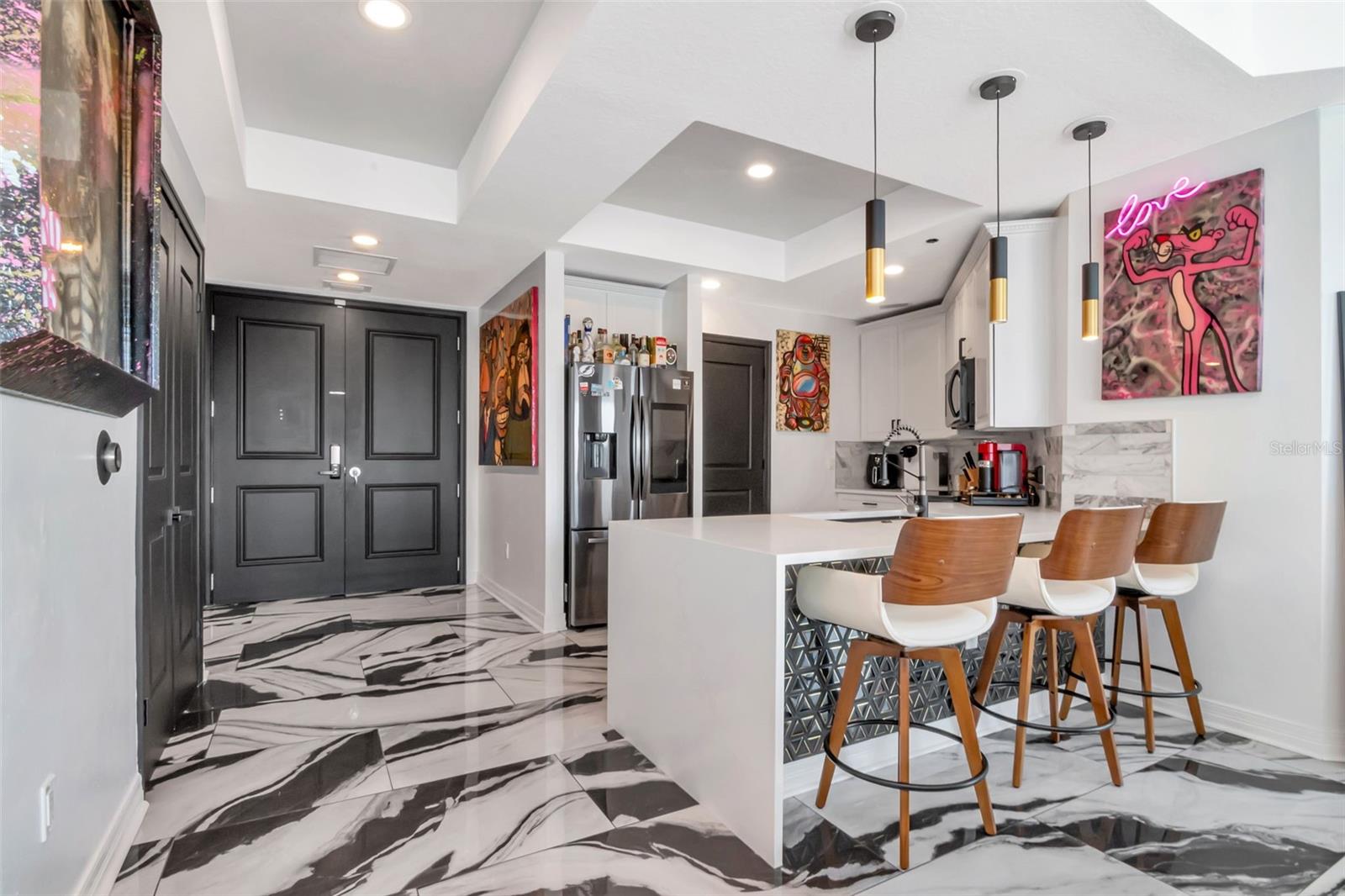 TOWERS OF CHANNELSIDE CONDOMIN - Residential Lease