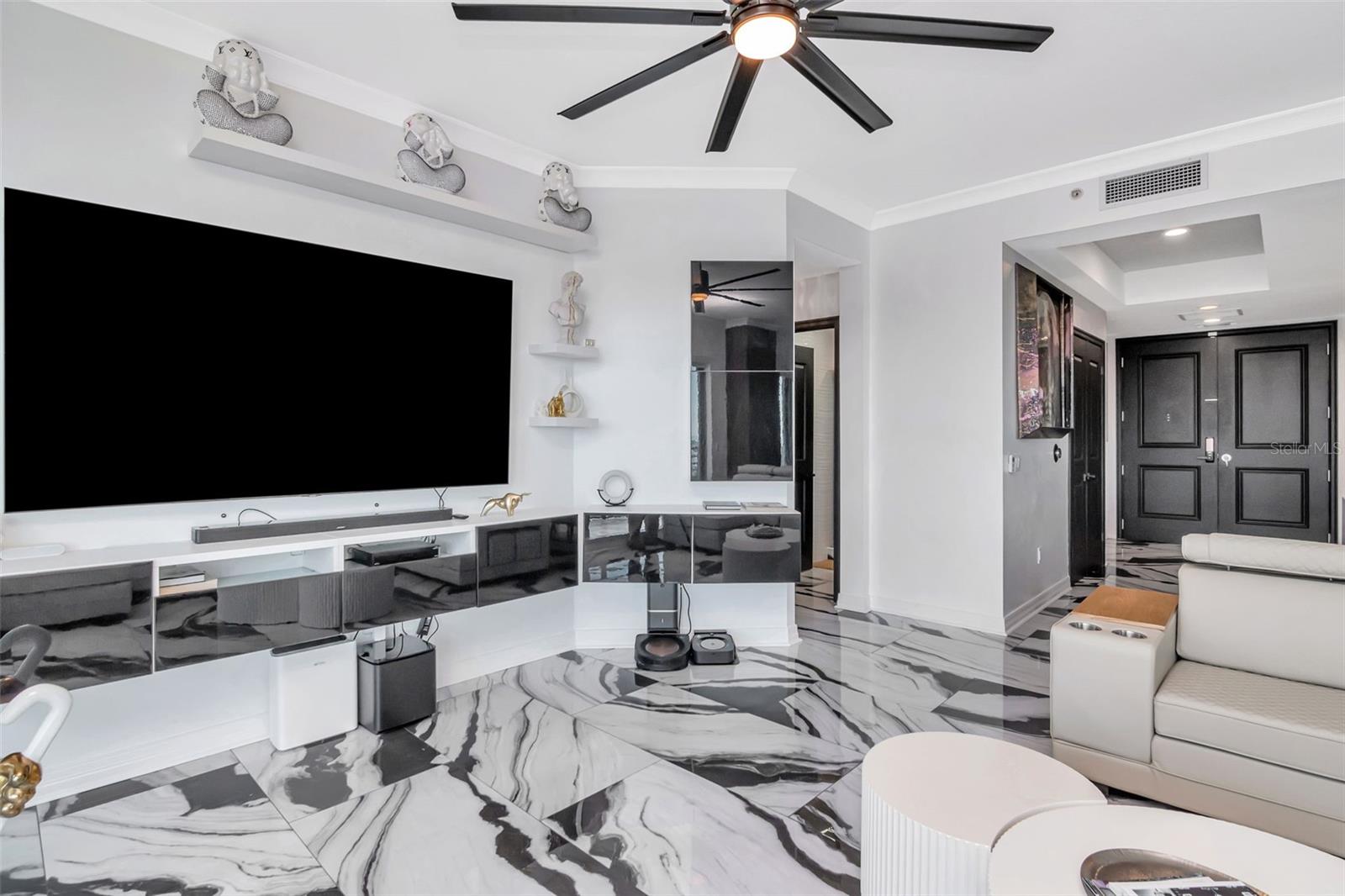 TOWERS OF CHANNELSIDE CONDOMIN - Residential Lease