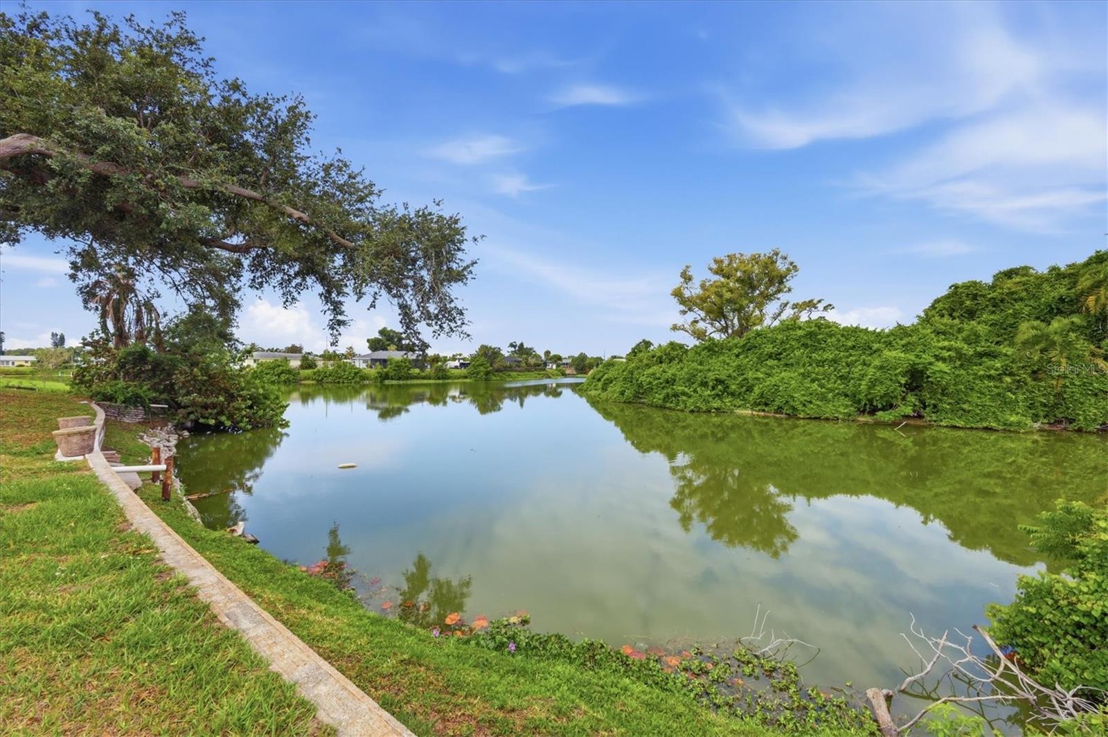 VENICE GARDENS - Residential