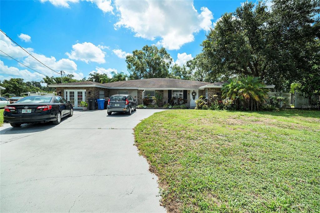 Photo of 18853 Tracer Drive, Lutz, FL 33549 (MLS # TB8431451)
