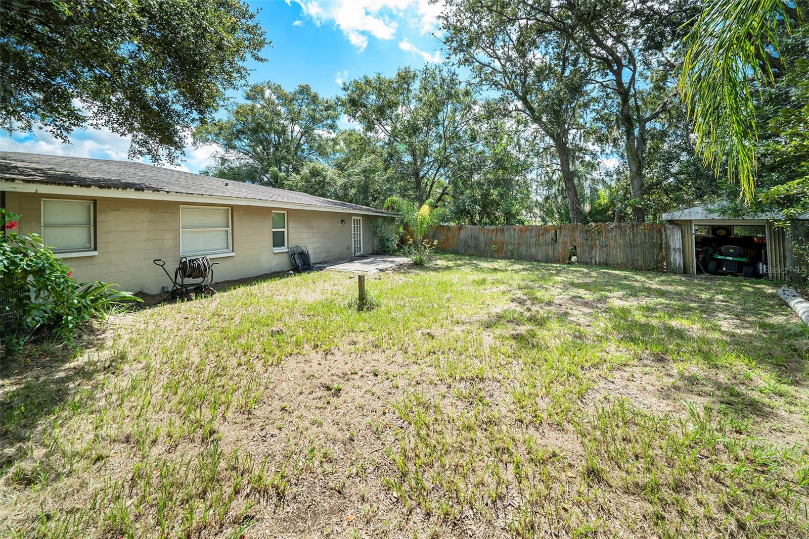 TRACERS LAKE KEEN ESTATES UNIT NO 2 - Residential