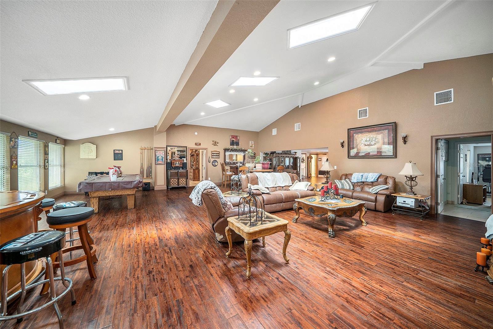 TRACERS LAKE KEEN ESTATES UNIT NO 2 - Residential
