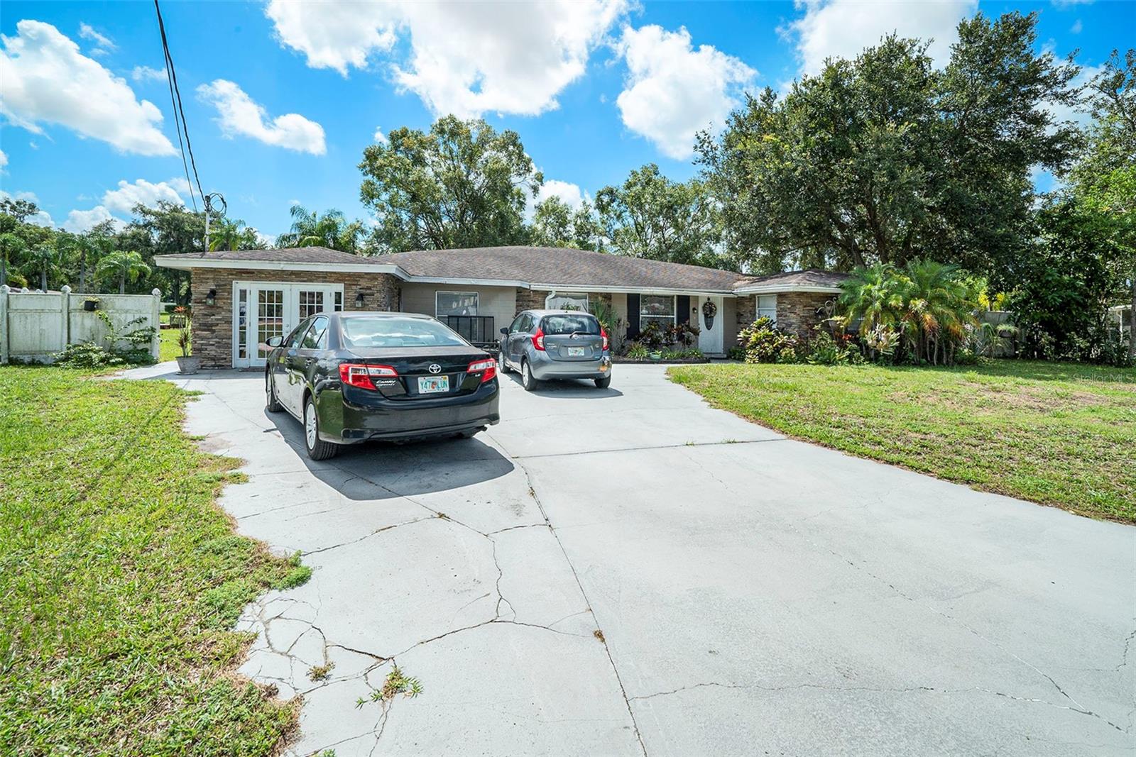 TRACERS LAKE KEEN ESTATES UNIT NO 2 - Residential
