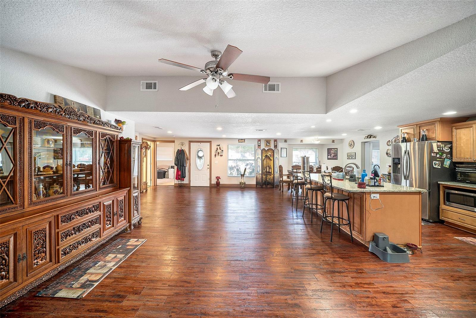 TRACERS LAKE KEEN ESTATES UNIT NO 2 - Residential