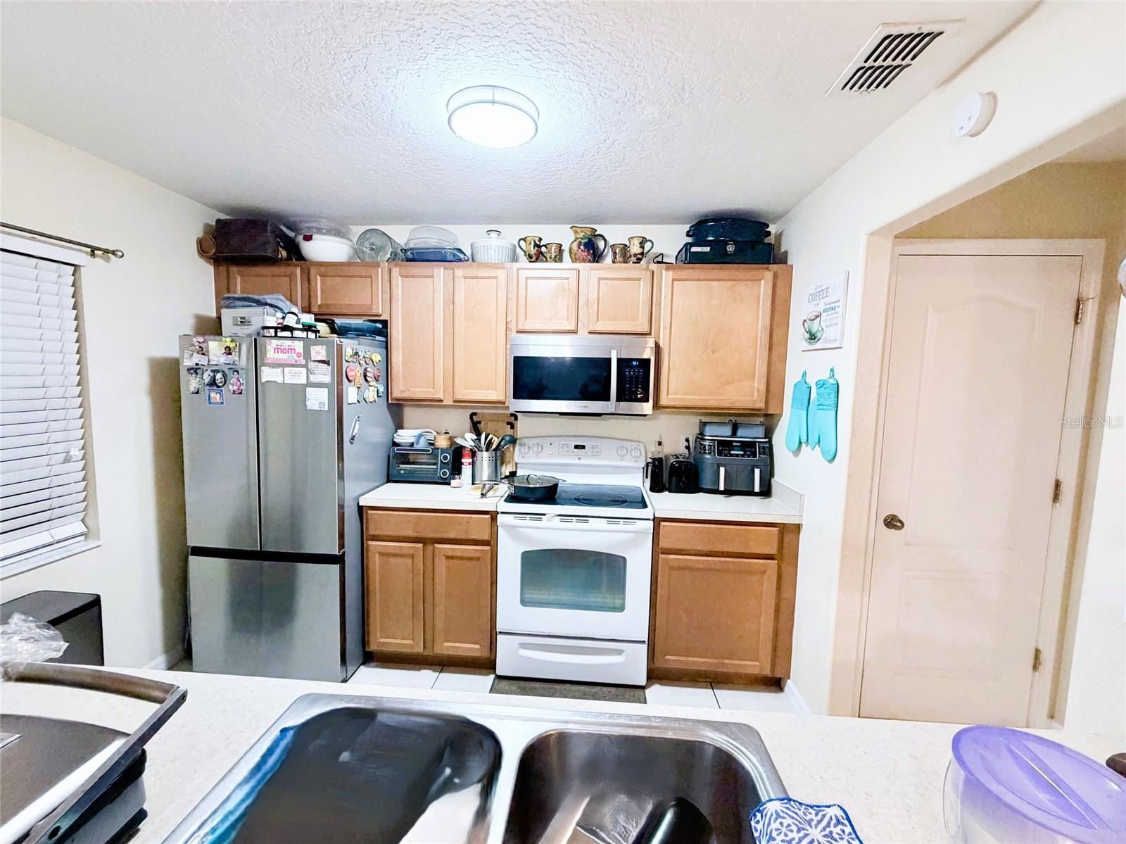 COBBLESTONE LANDING TWNHMS CONDO - Residential Lease