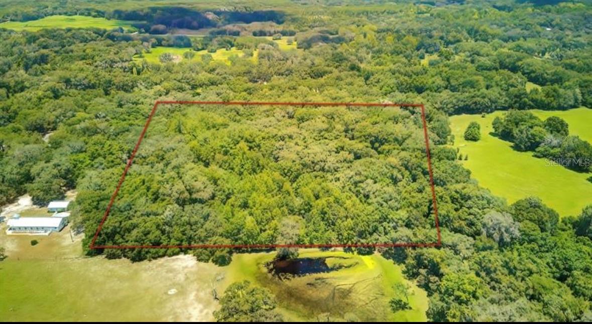 Welcome to an incredible opportunity to own 10 acres of untouched agriculture property in Hernando County. With this blank canvas, you can design your dream home with an abundance of privacy, bring your toys, RV's, and still have plenty of space to stock your land with unlimited livestock It's also conveniently located minutes away from Interstate 75 & 41. Property is zoned to have a maximum of 3 single family or mobile homes. Don't hesitate—seize this incredible opportunity today!