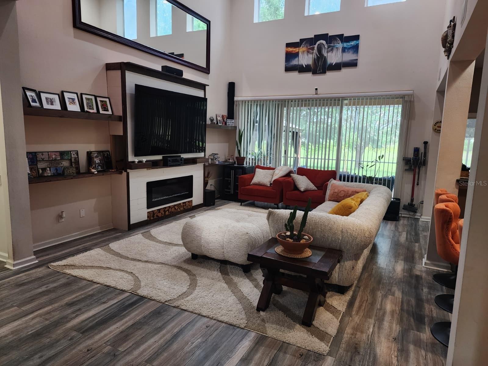 TRILLIUM VILLAGE B - Residential