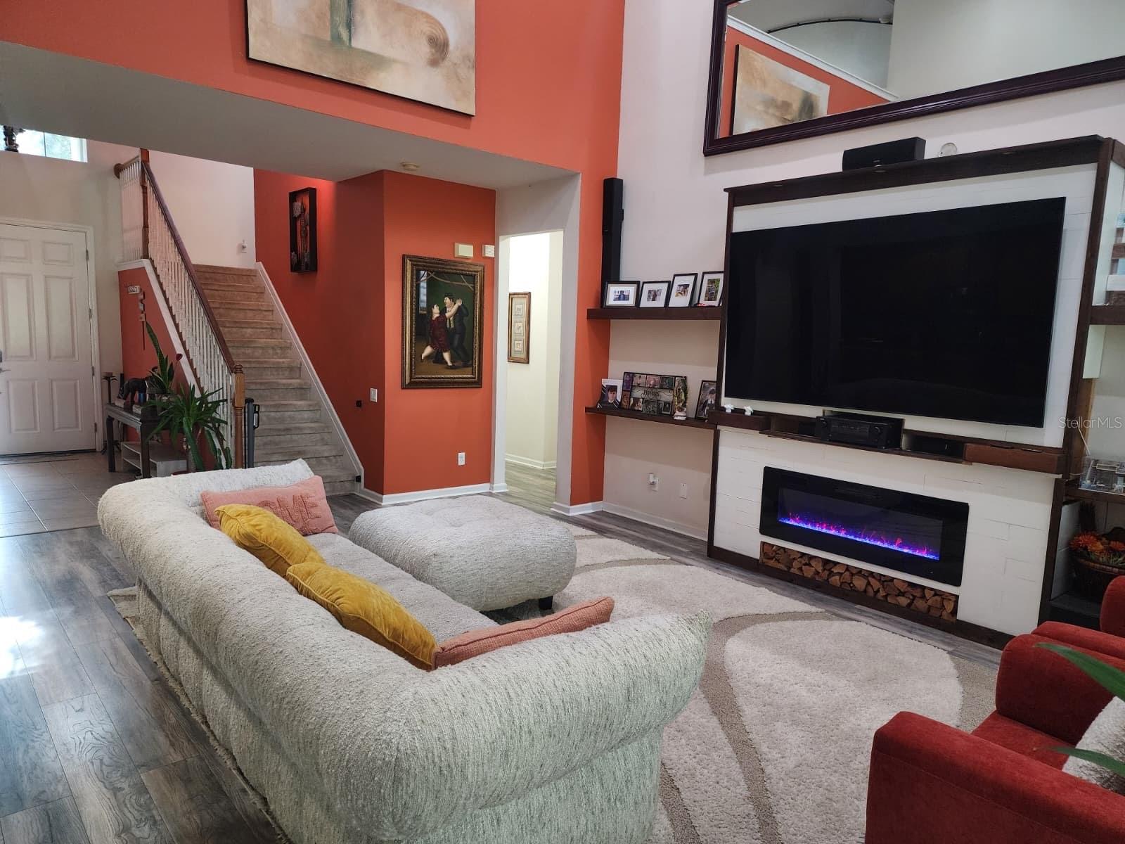TRILLIUM VILLAGE B - Residential