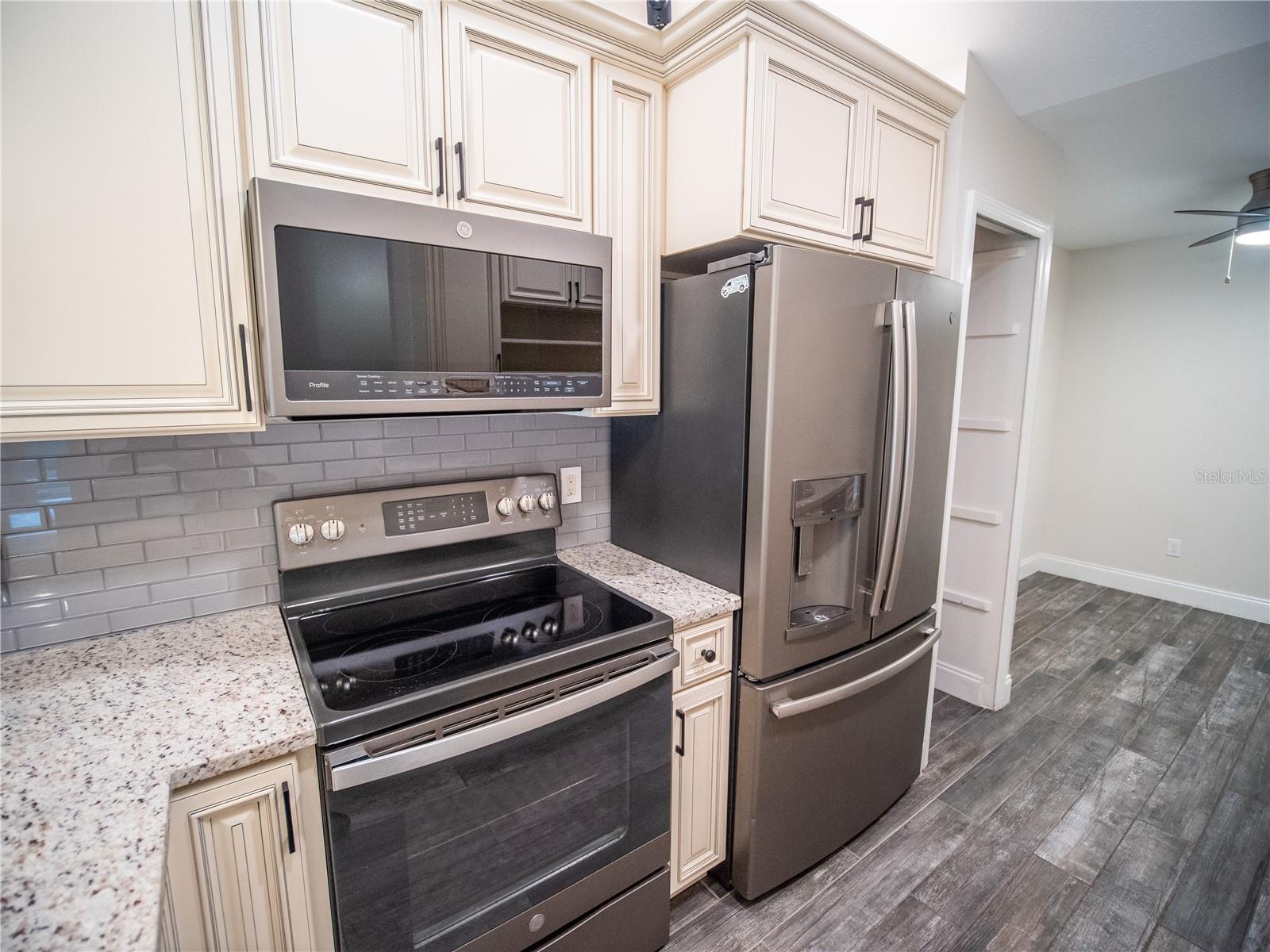 RICHWOOD ESTATES - Residential