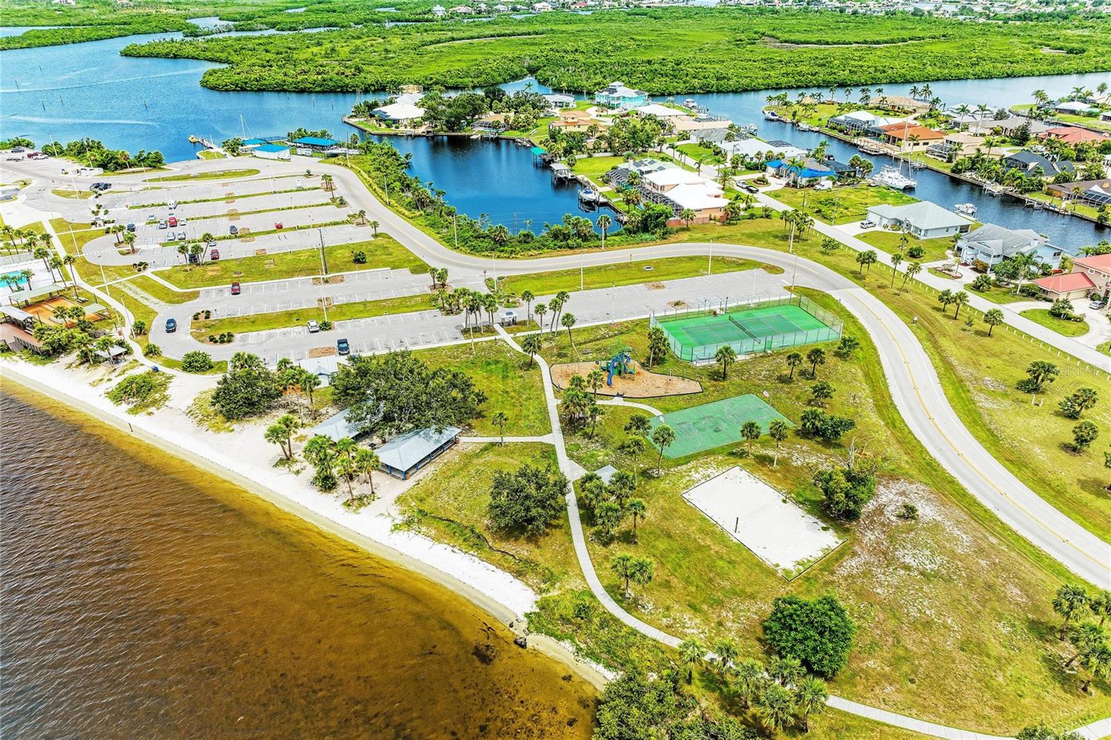 PORT CHARLOTTE SEC 007 - Land