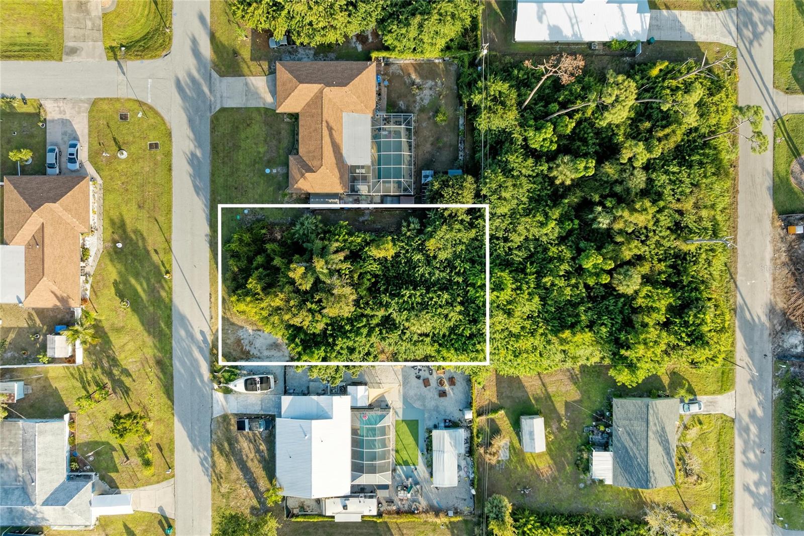 PORT CHARLOTTE SEC 007 - Land