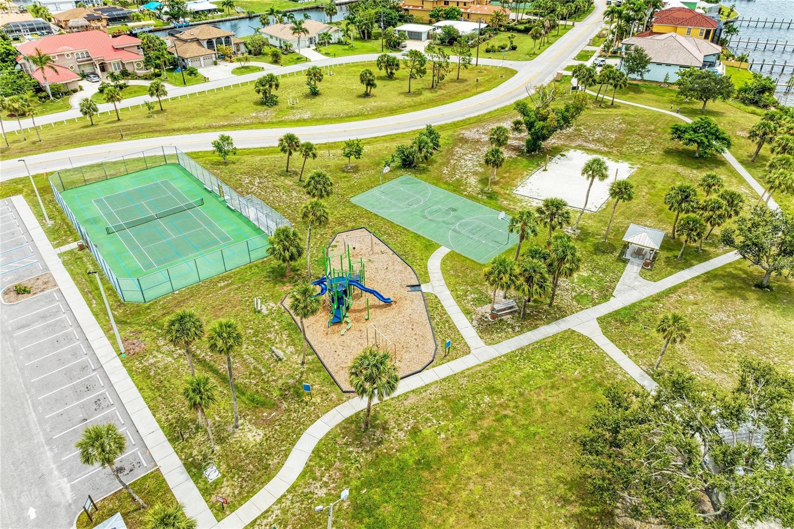 PORT CHARLOTTE SEC 007 - Land