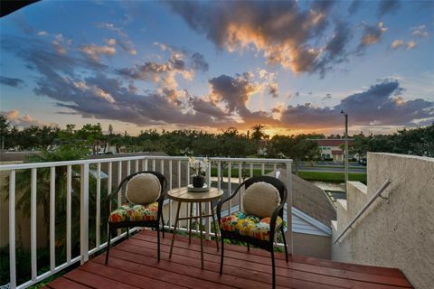 Photo of 6465 99th Way N #17A, St Petersburg, FL 33708 (MLS # TB8435035)