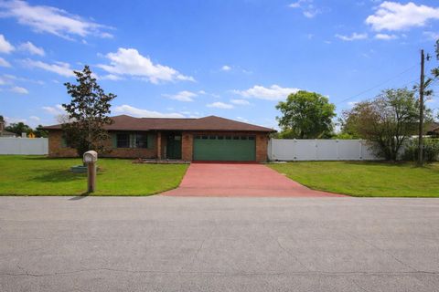 Photo of 2241 Vance Road, Deltona, FL 32738 (MLS # O6389577)