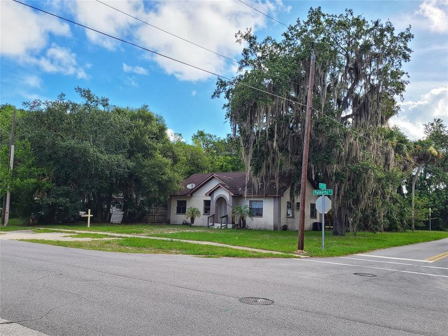 Build your dream home on this fantastic corner lot in between US1 and the river! Only a couple blocks to iconic Riverside Drive and bike riding distance to shopping, restaurants, art galleries and more on Canal St. You can also load up the golf cart and take a short drive to enjoy all that beachside has to offer. *Existing house has extensive termite damage, possible water damage is most likely not salvageable. Listing price is reflective of land value only ;Water: City