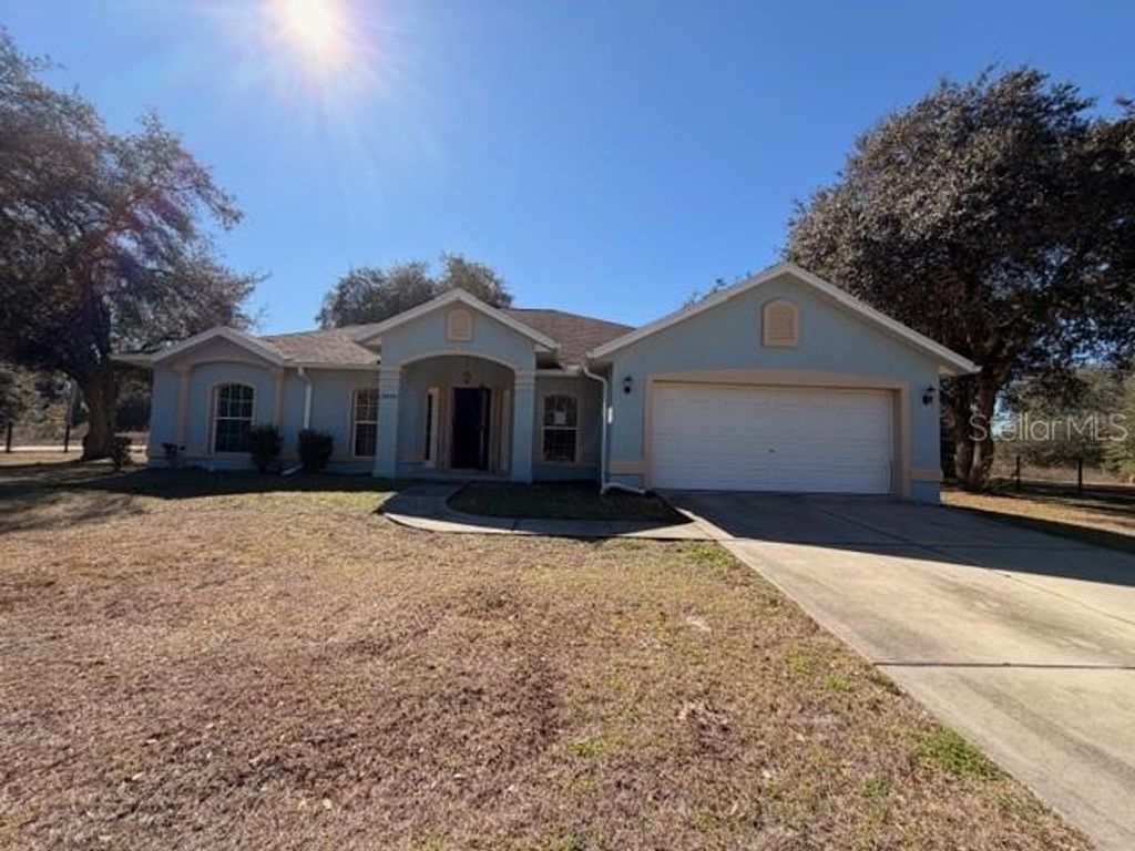 Photo of 13460 SW 111th Lane, Dunnellon, FL 34432 (MLS # OM718569)