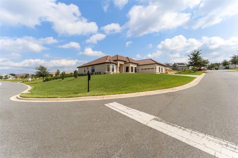 A home in HERNANDO