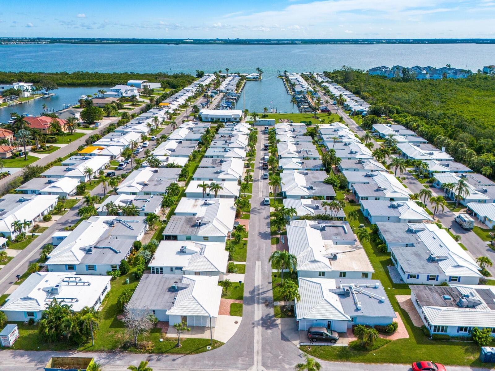 SPANISH MAIN YACHT CLUB CONDO - Residential