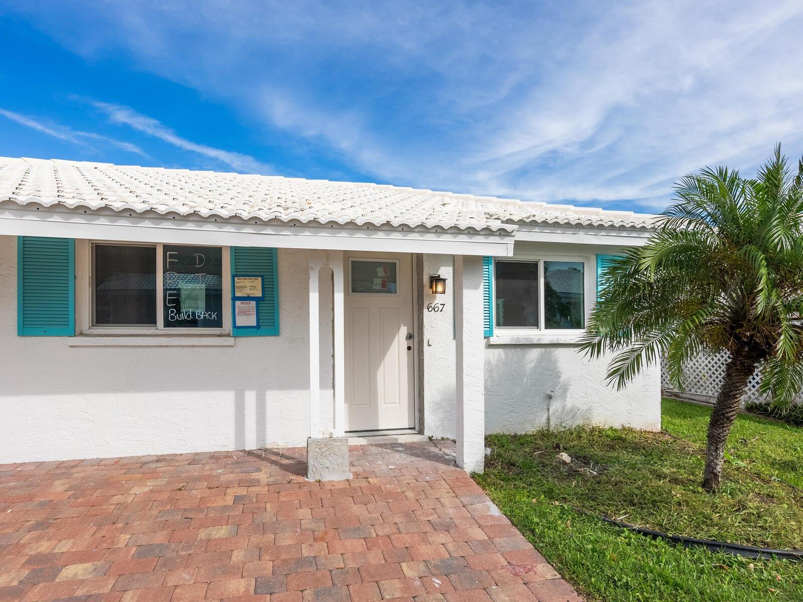 SPANISH MAIN YACHT CLUB CONDO - Residential