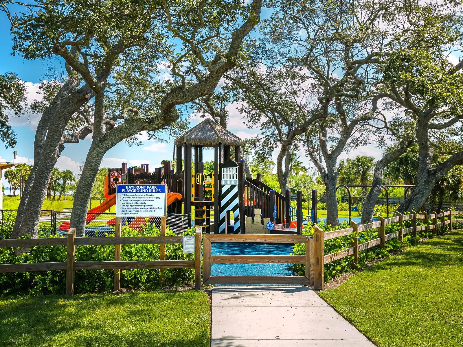 SPANISH MAIN YACHT CLUB CONDO - Residential