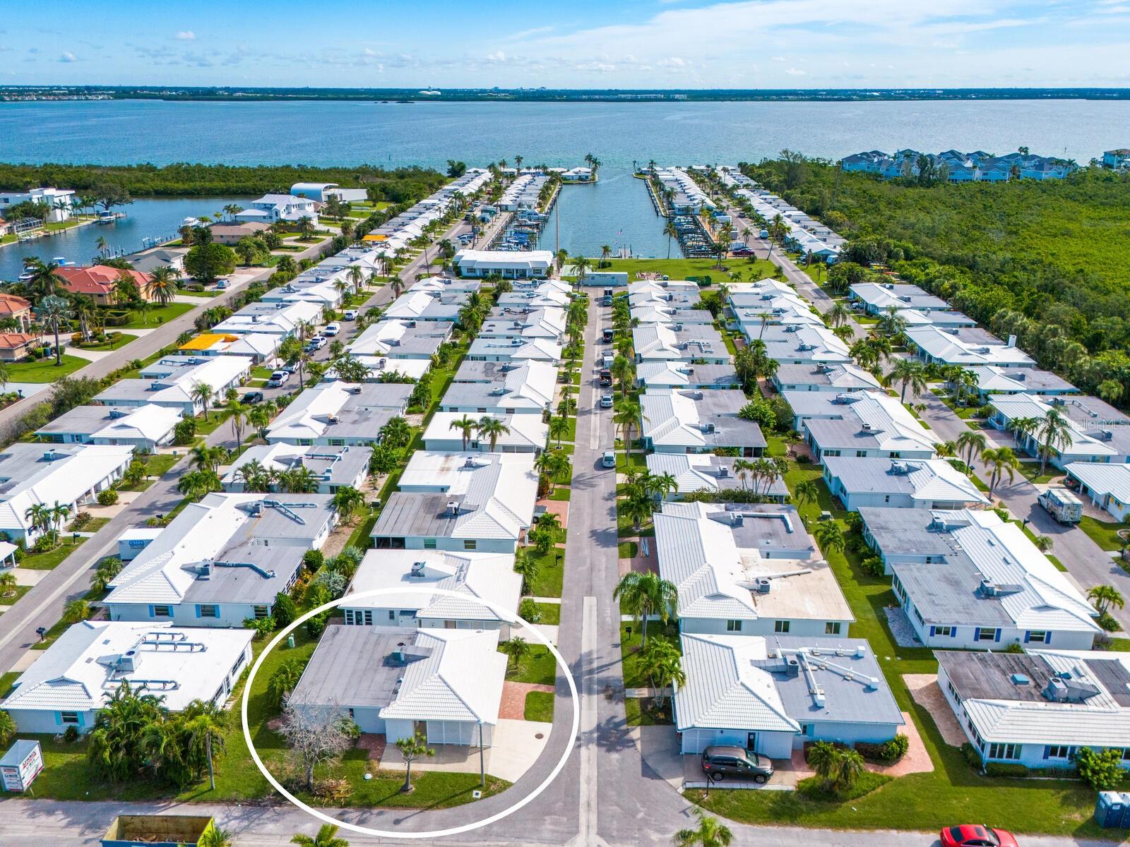 SPANISH MAIN YACHT CLUB CONDO - Residential