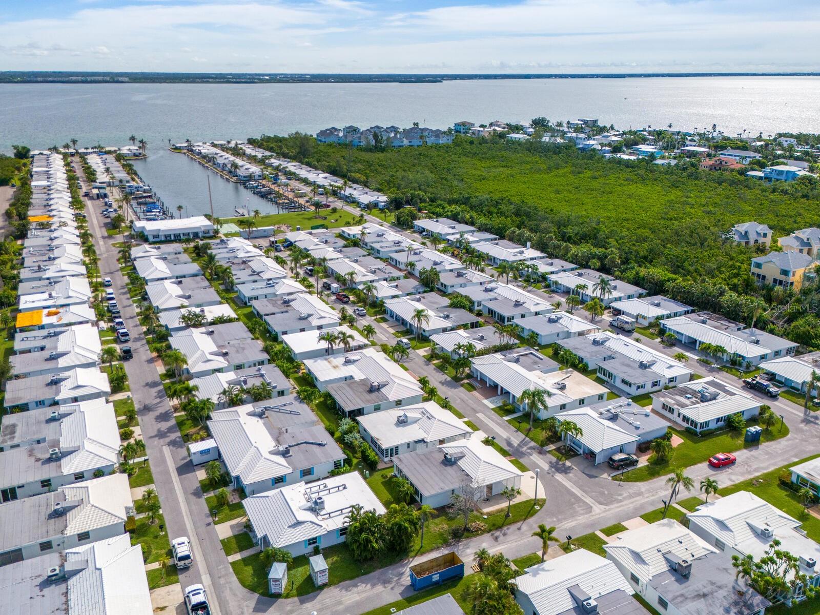 SPANISH MAIN YACHT CLUB CONDO - Residential