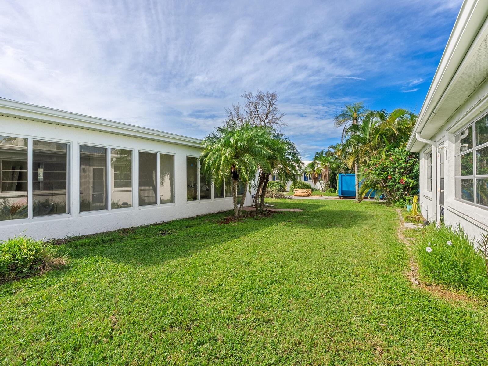 SPANISH MAIN YACHT CLUB CONDO - Residential
