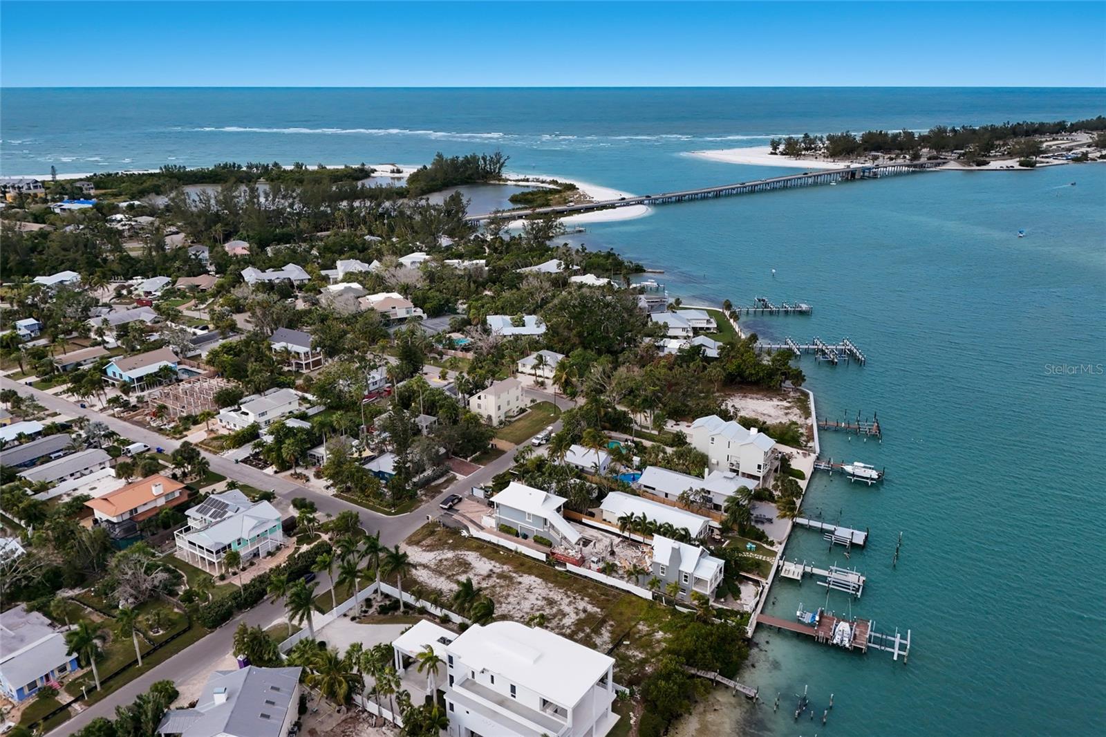 7094 LONGBOAT DRIVE E