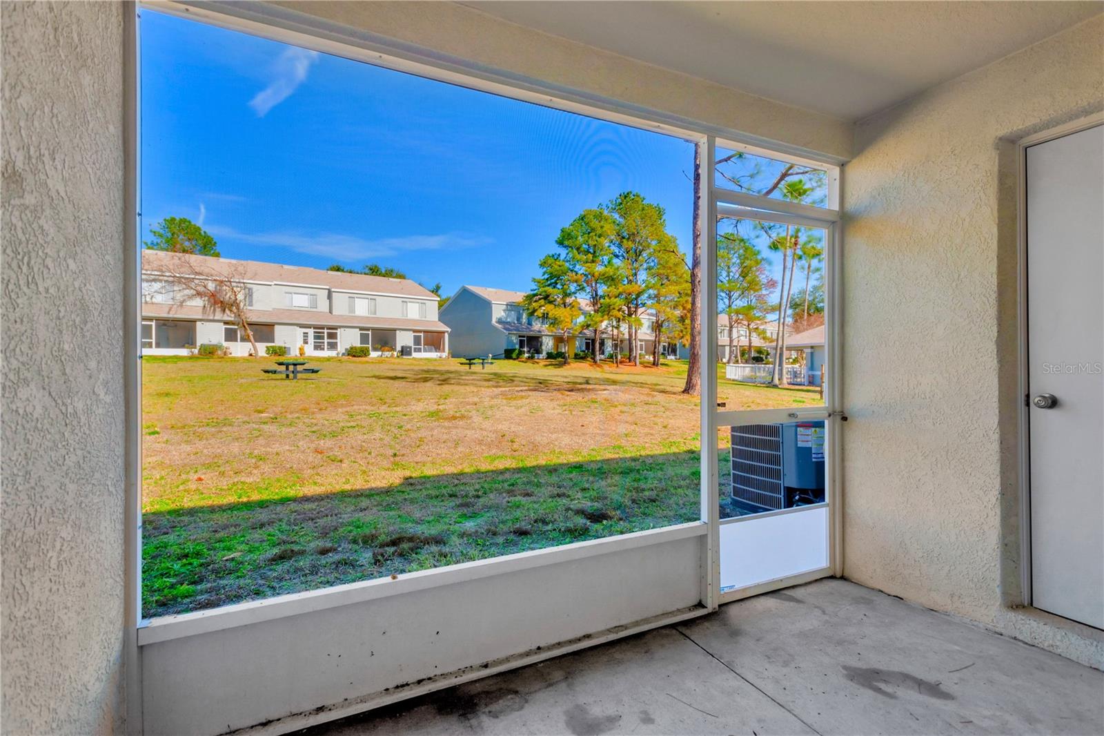 REGENCY KEY TWNHMS - Residential