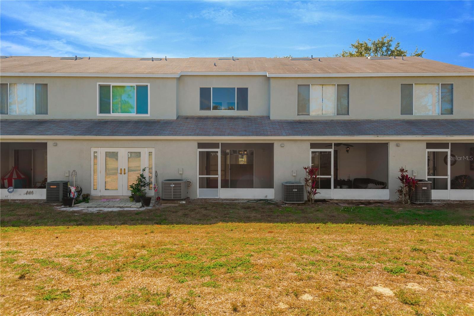 REGENCY KEY TWNHMS - Residential