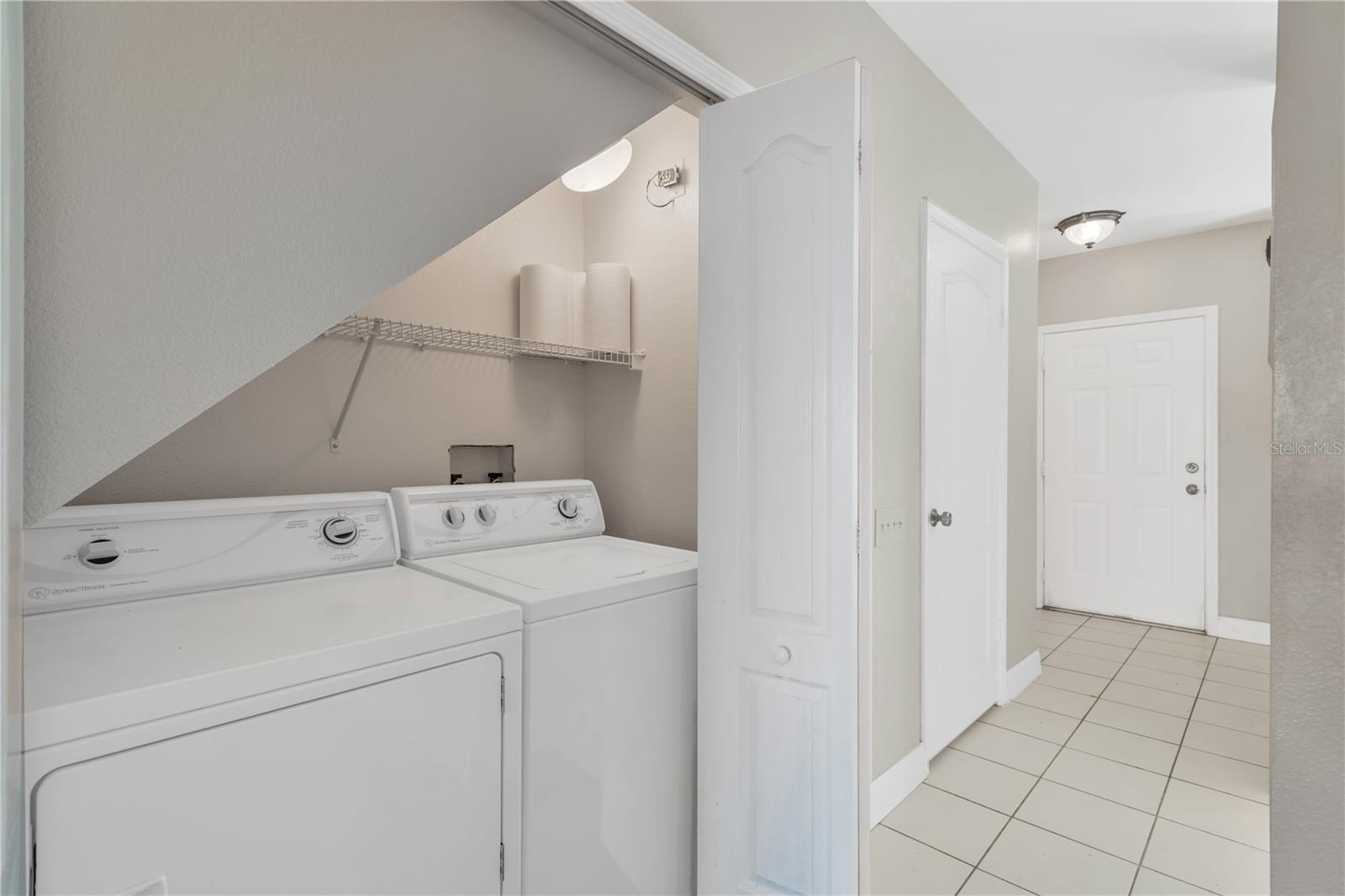 REGENCY KEY TWNHMS - Residential