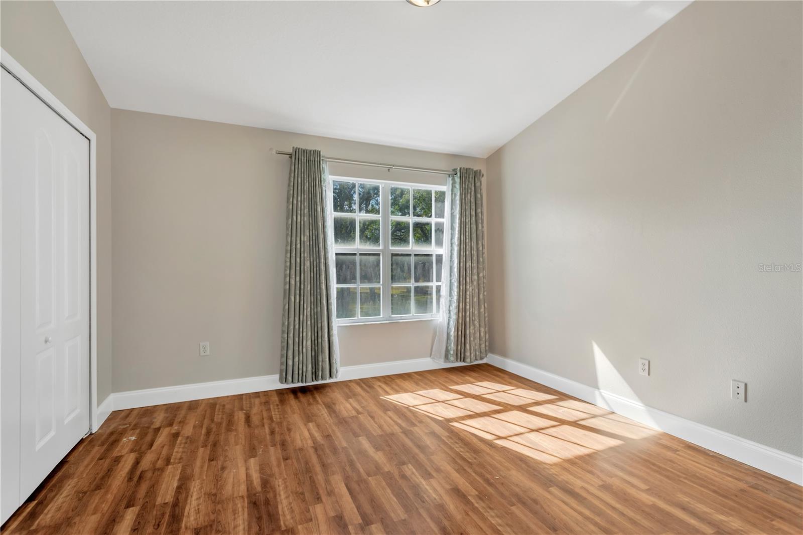 REGENCY KEY TWNHMS - Residential