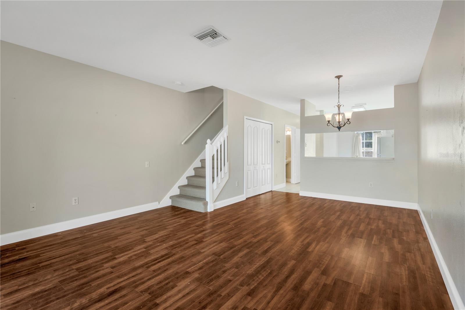 REGENCY KEY TWNHMS - Residential