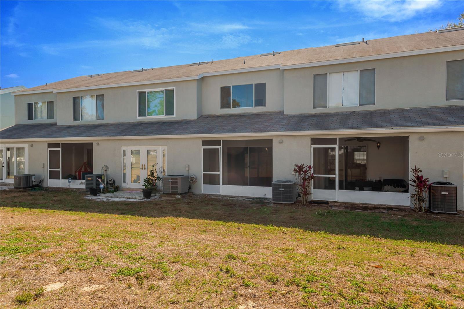 REGENCY KEY TWNHMS - Residential