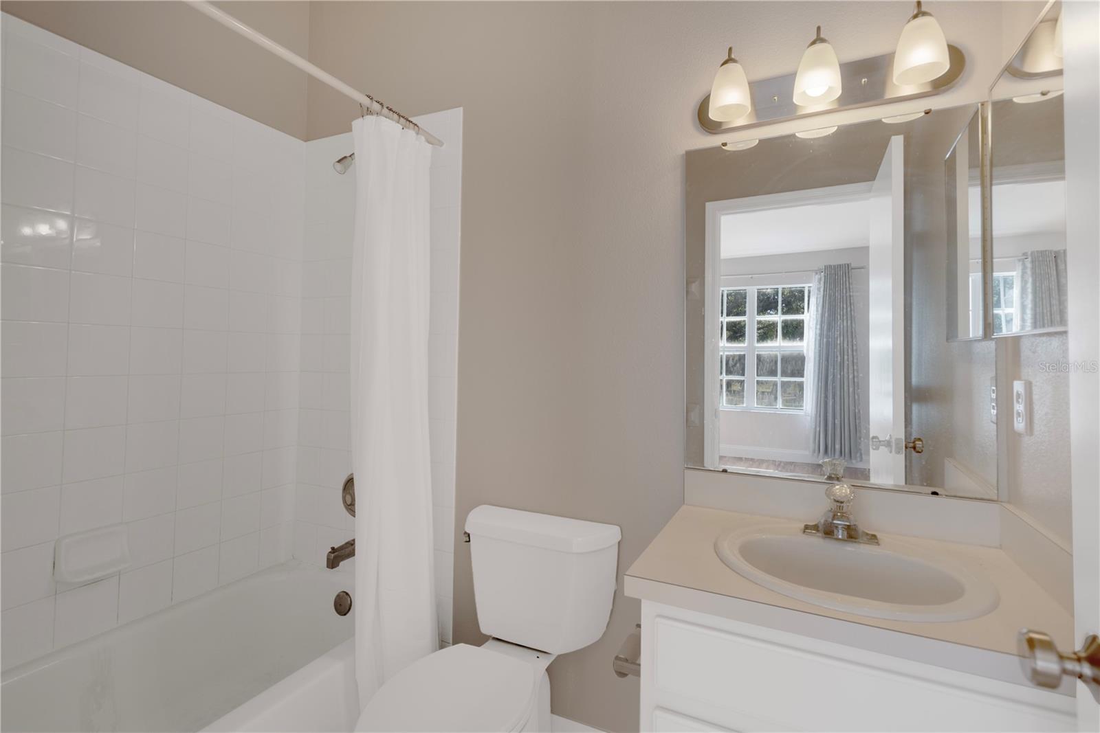 REGENCY KEY TWNHMS - Residential