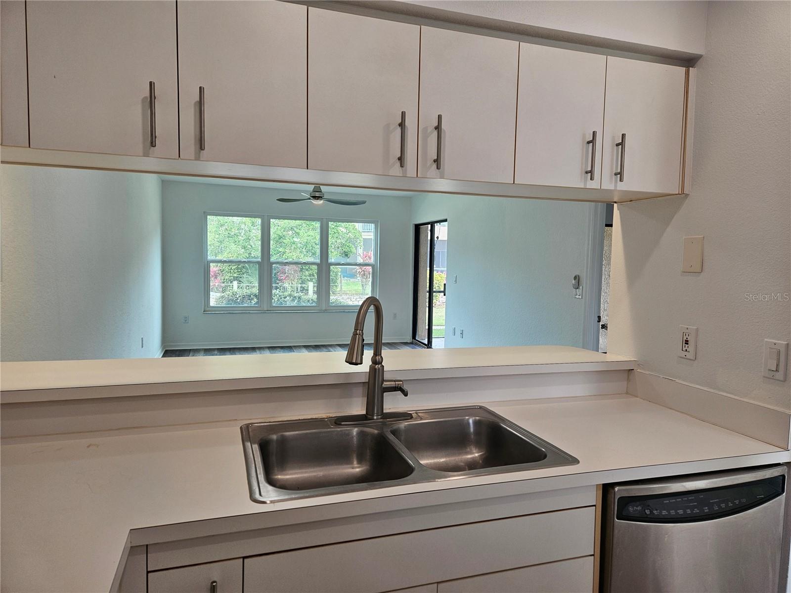 404 BOUCHELLE DRIVE 103