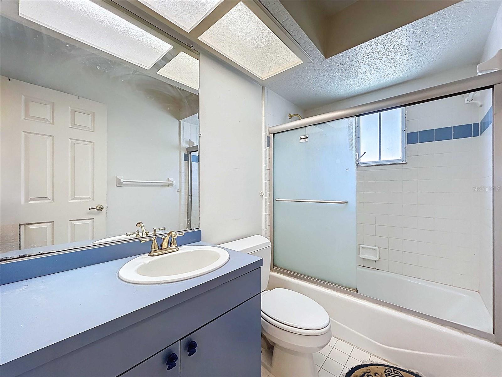 LONG BAYOU ESTATES - Residential