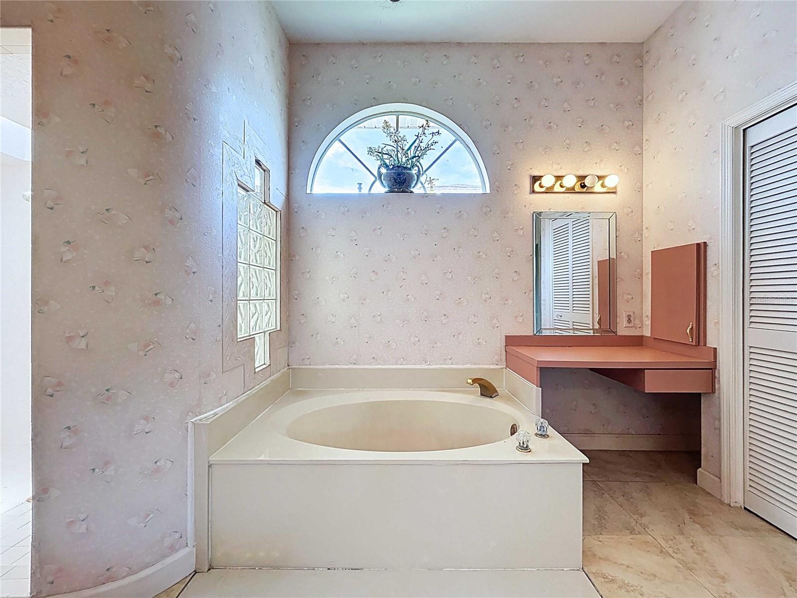 LONG BAYOU ESTATES - Residential