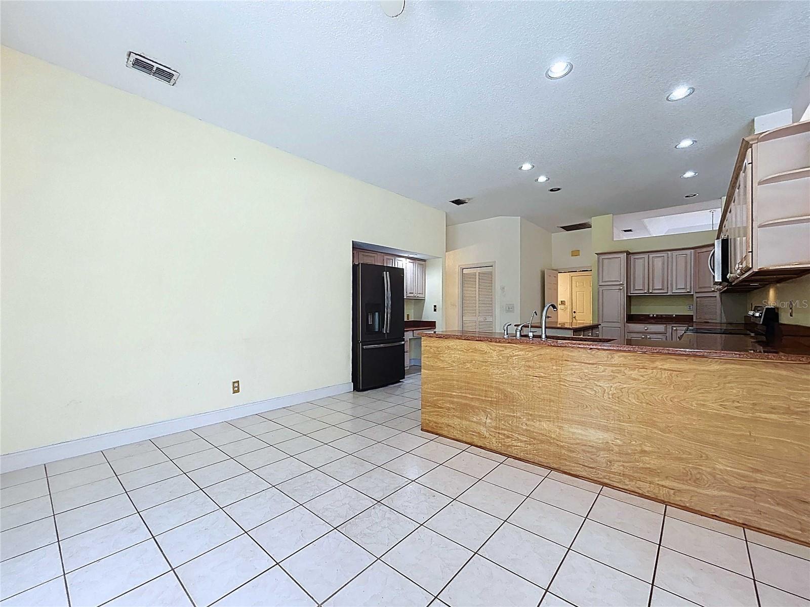 LONG BAYOU ESTATES - Residential