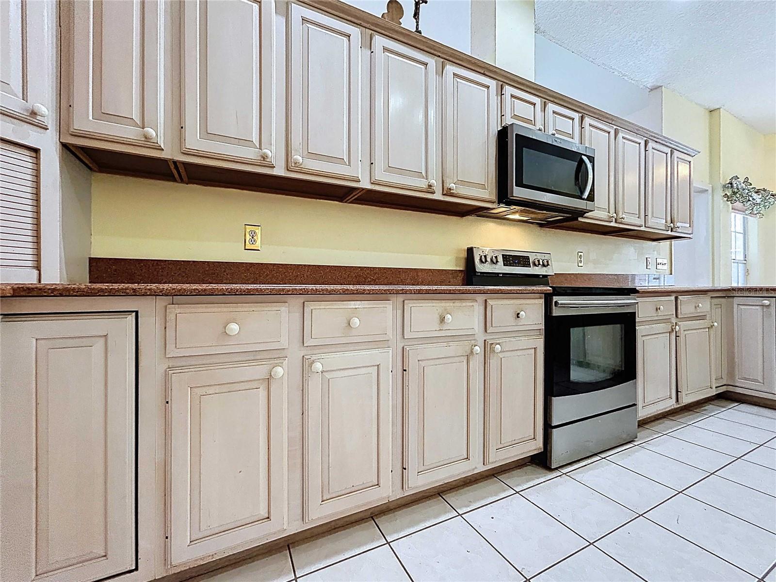 LONG BAYOU ESTATES - Residential